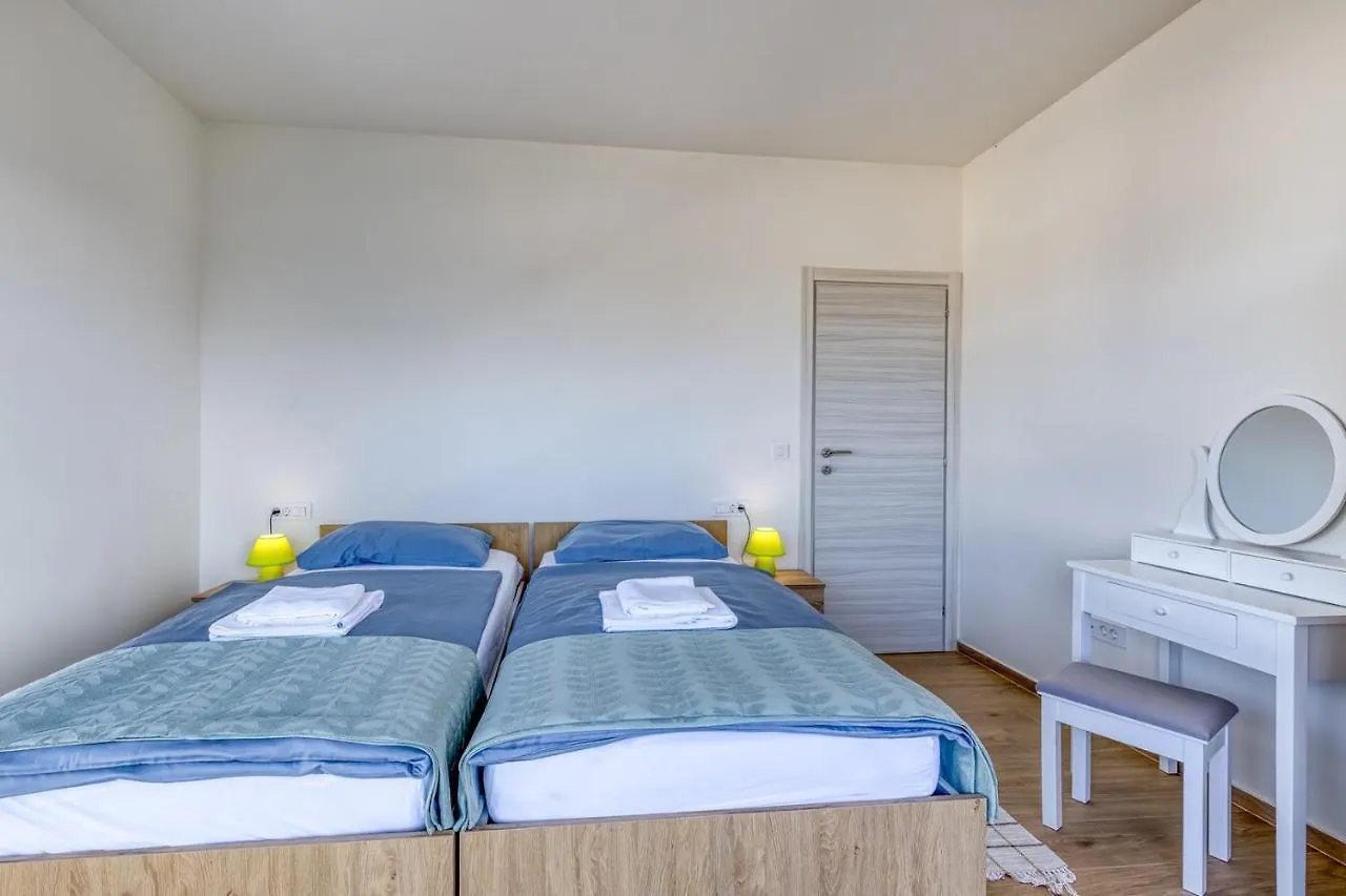 Holiday home Holiday House Lipa With Private Pool Peroj